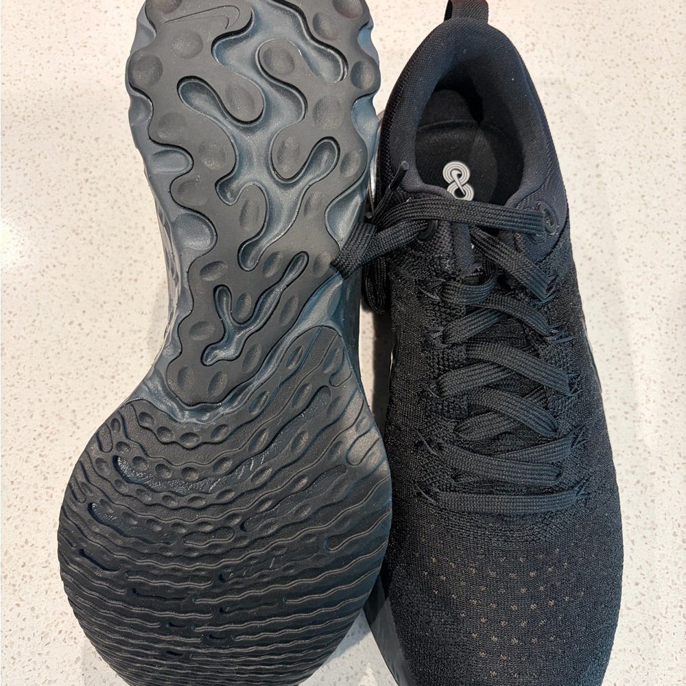 Nike React Infinity Run 2 Black Mens Sneakers - NWT in Original Box - Picture 4 of 7